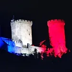 Le De Pyrène Et Hercule * Arignac